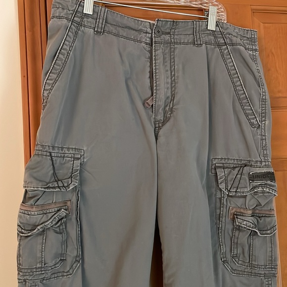Union Bay Cargo Shorts men’s size 32 - Picture 2 of 11